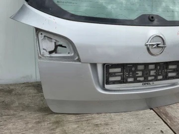 OPEL ASTRA J KOMBI KLAPA BAGAŻNIKA Z167 - zdjęcie 2