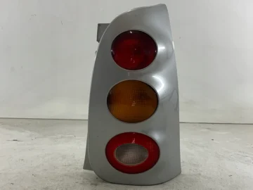 SMART FORTWO LAMPA PRAWA TYŁ