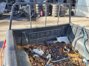 NISSAN NAVARA D22 PAKA ŁADUNKOWA BURTA - zdjęcie 7