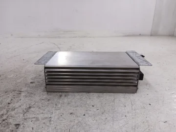 AUDI A6 C6 WZMACNIACZ RADIA BOSE 4F0910223B - zdjęcie 4