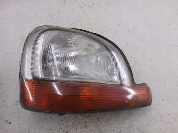 RENAULT KANGOO I LAMPA PRAWA PRZÓD