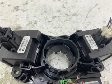 BMW E46 PRZEŁĄCZNIK ZESPOLONY 8377488 8363669 8363668 - zdjęcie 2