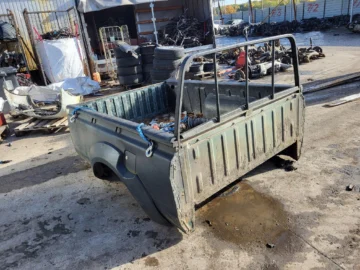NISSAN NAVARA D22 PAKA ŁADUNKOWA BURTA - zdjęcie 5