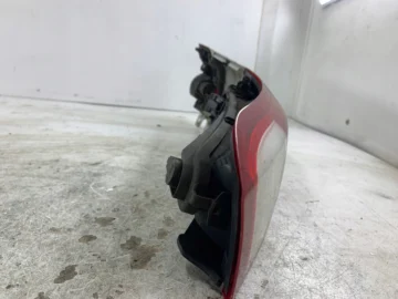 OPEL MERIVA A LAMPA PRAWA TYŁ Y474 - zdjęcie 4