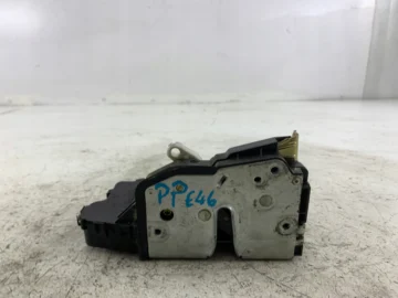 BMW E46 ZAMEK DRZWI PRAWY PRZÓD 244BTR - zdjęcie 5