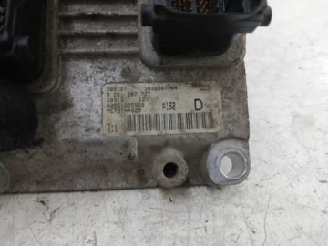 ALFA ROMEO 147 1.6 STEROWNIK SILNIKA 0261207727 - zdjęcie 3