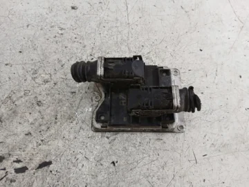 OPEL CORSA B 1.2 STEROWNIK SILNIKA 90532610 - zdjęcie 3