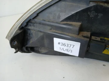 FORD FIESTA MK6 LAMPA PRAWA PRZÓD - zdjęcie 5