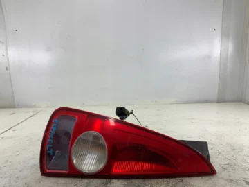 RENAULT ESPACE IV LAMPA LEWA TYŁ