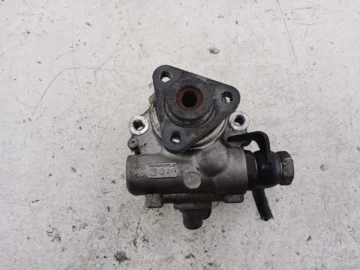 AUDI A4 B6 A4 B7 2.5 TDI POMPA WSPOMAGANIA 8E0145156T 131 BAR