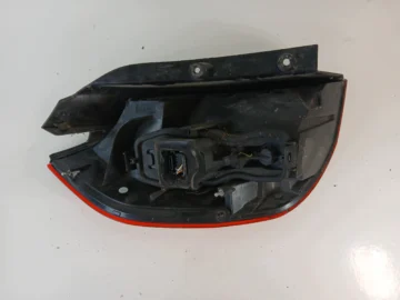 RENAULT SCENIC II LIFT LAMPA PRAWA TYŁ - zdjęcie 3
