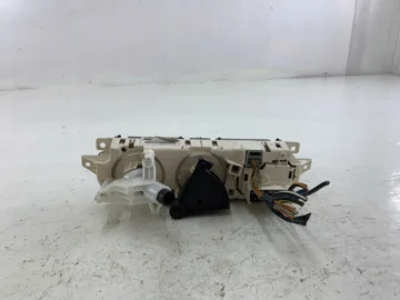 FORD FOCUS MK2 PANEL KLIMATYZACJI 3M5T19980AD - zdjęcie 2