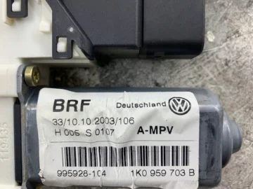 VW TOURAN I SILNICZEK SZYBY LEWY TYŁ 1K0959703B - zdjęcie 6