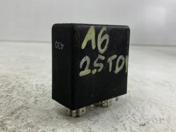 AUDI A6 C5 PRZEKAŹNIK ŚWIATEŁ 4B0919471A 387 - zdjęcie 4