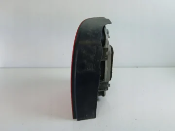 VW POLO 9N LAMPA LEWA TYŁ - zdjęcie 4