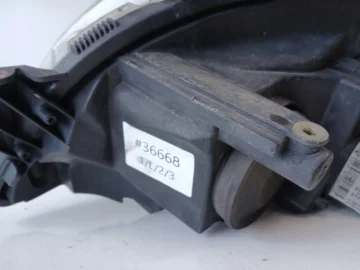 OPEL ASTRA III H LAMPA PRAWA PRZÓD - zdjęcie 5