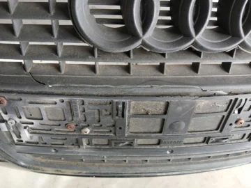 AUDI A3 8P LIFT ZDERZAK PRZÓD PRZEDNI LY9B DUŻY GRILL 05-08 - zdjęcie 5