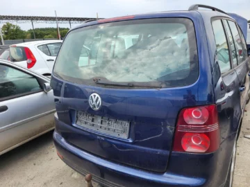 VW TOURAN I LIFT KLAPA BAGAŻNIKA NIEBIESKA