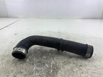 AUDI A3 8P VW GOLF V 1.9 TDI RURA PRZEWÓD INTERCOOLERA 1K0145838C