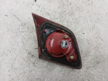 MAZDA 3 BK HB LAMPA PRAWA TYŁ KLAPA