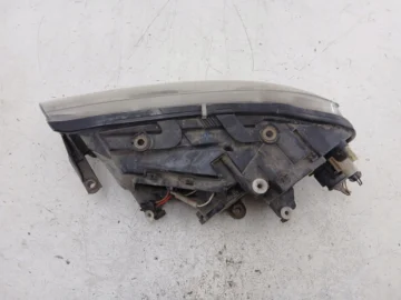 SKODA SUPERB I LAMPA PRAWA PRZÓD SOCZEWKA - zdjęcie 2
