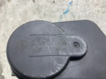 MERCEDES W168 1.4 1.6 PRZEPUSTNICA A1661410125 - zdjęcie 3