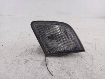 SUZUKI LIANA I LAMPA PRAWA TYŁ KLAPA