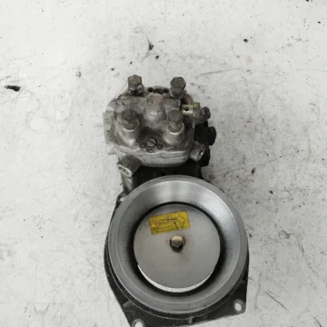 AUDI 80 B3 1.8 ROZDZIELACZ PALIWA 026133353 BOSCH - zdjęcie 6