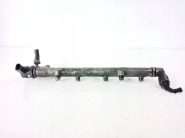 BMW E46 E90 E60 2.0 D LISTWA WTRYSKOWA 7787164 0281002481