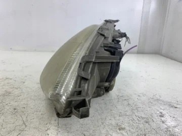MERCEDES W168 LAMPA PRAWA PRZÓD A1688201061 - zdjęcie 5