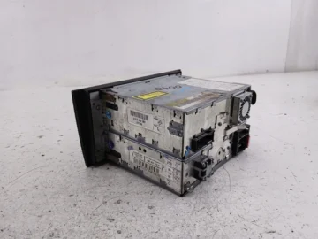 AUDI A6 C5 RADIO FABRYCZNE CD 4B0035192K NAVI NAWIGACJA - zdjęcie 2
