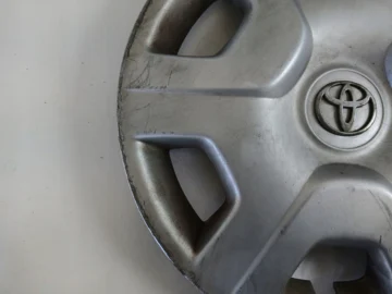 TOYOTA YARIS I KOŁPAKI KOŁPAK KOMPLET 15 CALI 42602-0D090 - zdjęcie 6