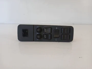 VOLVO V40 S40 I PANEL SZYB LEWY PRZÓD 30815235