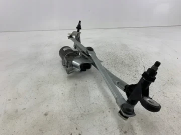 BMW E87 E81 MECHANIZM SILNICZEK WYCIERACZEK PRZÓD 7193036 - zdjęcie 5