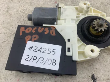 FORD FOCUS MK2 SILNICZEK SZYBY PRAWY PRZÓD 981406-103 - zdjęcie 5