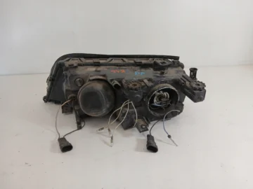 BMW E46 LAMPA PRAWA PRZÓD SOCZEWKA - zdjęcie 2