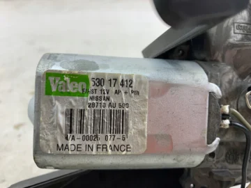 NISSAN PRIMERA P12 MECHANIZM WYCIERACZKI TYŁ 53017412 - zdjęcie 3