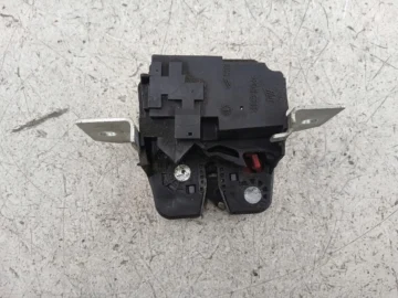 MERCEDES W245 ZAMEK KLAPY BAGAŻNIKA