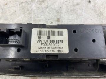 VW GOLF IV PASSAT B5 PANEL SZYB LEWY PRZÓD 1J4959857B - zdjęcie 3