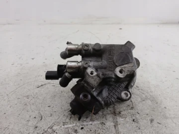 BMW E60 E61 E90 E83 E87 2.0 D POMPA WTRYSKOWA 7807495 02 - zdjęcie 6