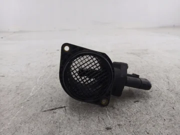 VW GOLF IV 1.9 TDI PRZEPŁYWOMIERZ 06A906461
