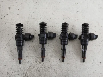 VW PASSAT B5 LIFT OCTAVIA I SHARAN I 1.9 TDI POMPOWTRYSK 038130073BA - zdjęcie 4
