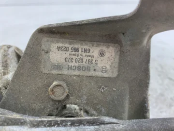VW POLO 6N III MECHANIZM WYCIERACZEK PRZÓD 6N1955113A - zdjęcie 7