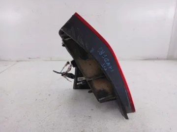 DACIA SANDERO LAMPA PRAWA TYŁ - zdjęcie 4