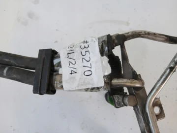 AUDI A4 B6 2.4 LISTWA WTRYSKOWA 078133681AJ - zdjęcie 8