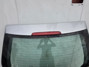 AUDI A3 8P KLAPA BAGAŻNIKA LY7W SPORTBACK 5D - zdjęcie 4