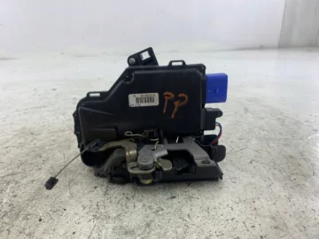 SKODA OCTAVIA II ZAMEK DRZWI PRAWY PRZÓD 3D1837016