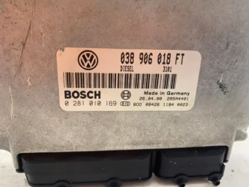 VW PASSAT B5 1.9 TDI STEROWNIK SILNIKA 038906018FT - zdjęcie 3