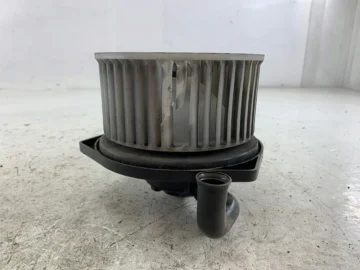 MITSUBISHI PAJERO PININ DMUCHAWA NAWIEWU 894000-0130 - zdjęcie 2