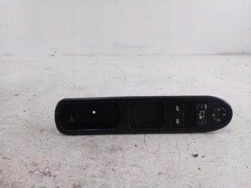 PEUGEOT 307 LIFT PANEL SZYB LEWY PRZÓD